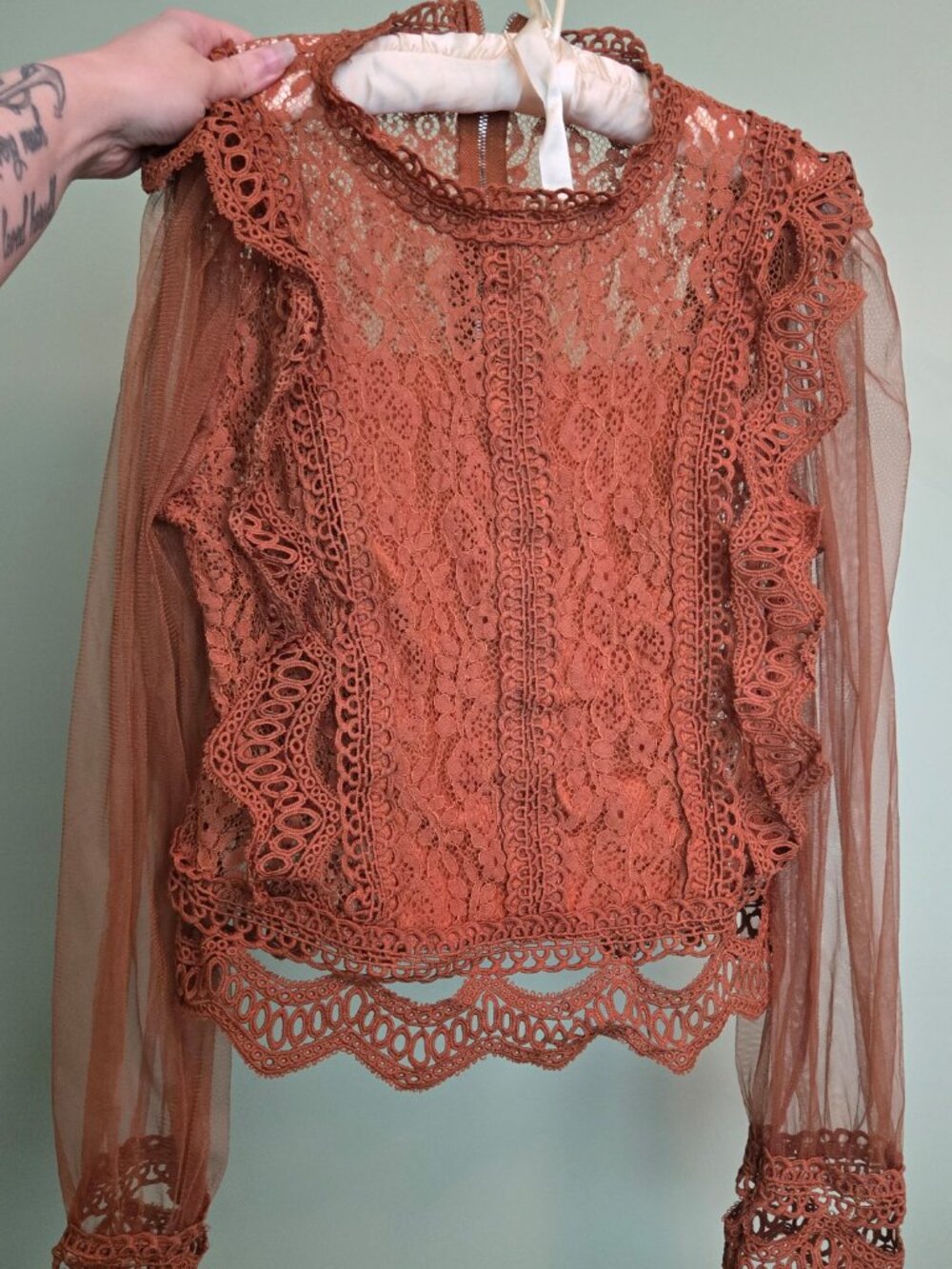 Orange rufflely top - Picture 3 of 4